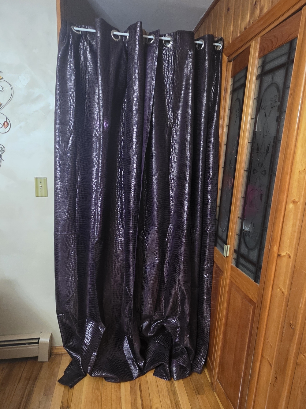 Women’s Dark Purple    Curtains